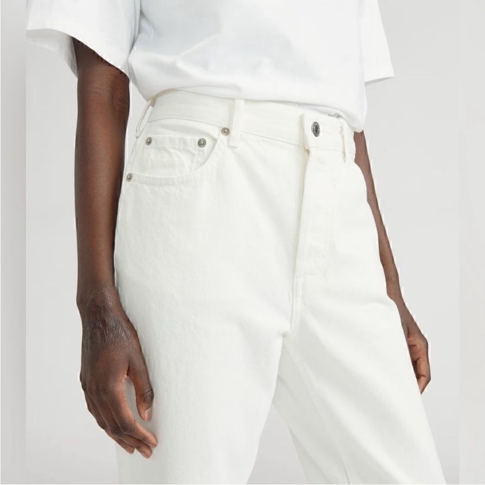 NWT Everlane Organic Cotton The '90s Cheeky®
Jean in Bone Size 24 - Picture 12 of 14